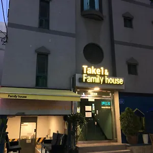 Hostal Take 1 Hongdae