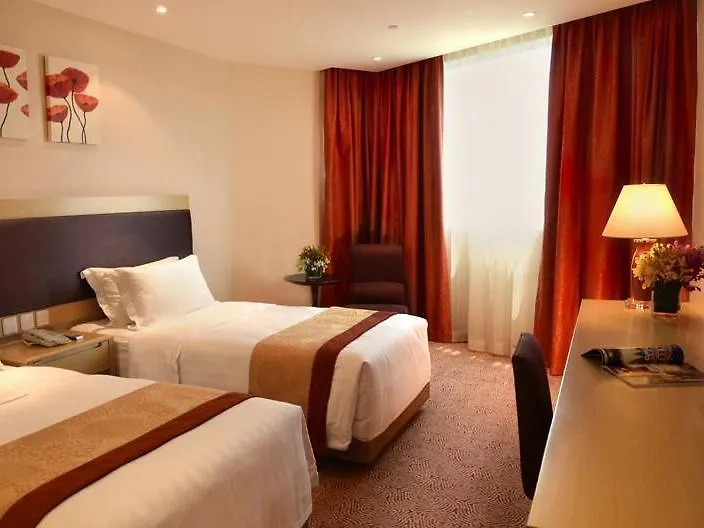 Grandview Hotel Macau 4*,